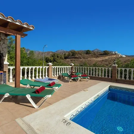 펜션 Mit Privatpool Fuer 10 Personen Ca 280 Qm In Nerja, Andalusien Costa Del Sol *
